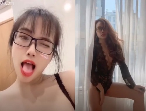 Em gái xinh đẹp Onlyfans Mienguyen003 body nóng bỏng